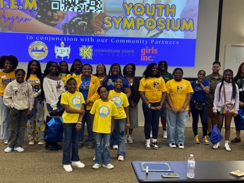 Bright Bites: Exploring the Science of Smiles at STEAM Club